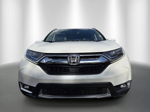 Used 2019 Honda CR-V Touring image 2