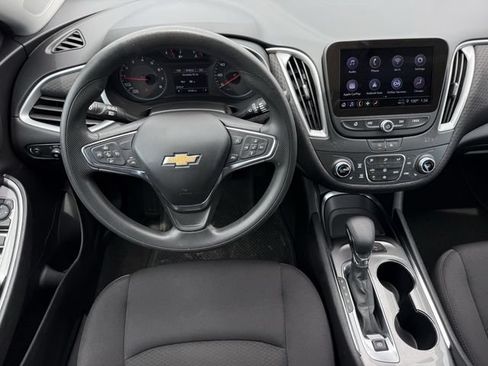 Certified 2024 Chevrolet Malibu LT FWD image 13
