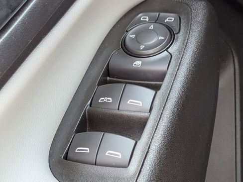 Certified 2024 Chevrolet Equinox LS w/ LS Convenience Package image 25