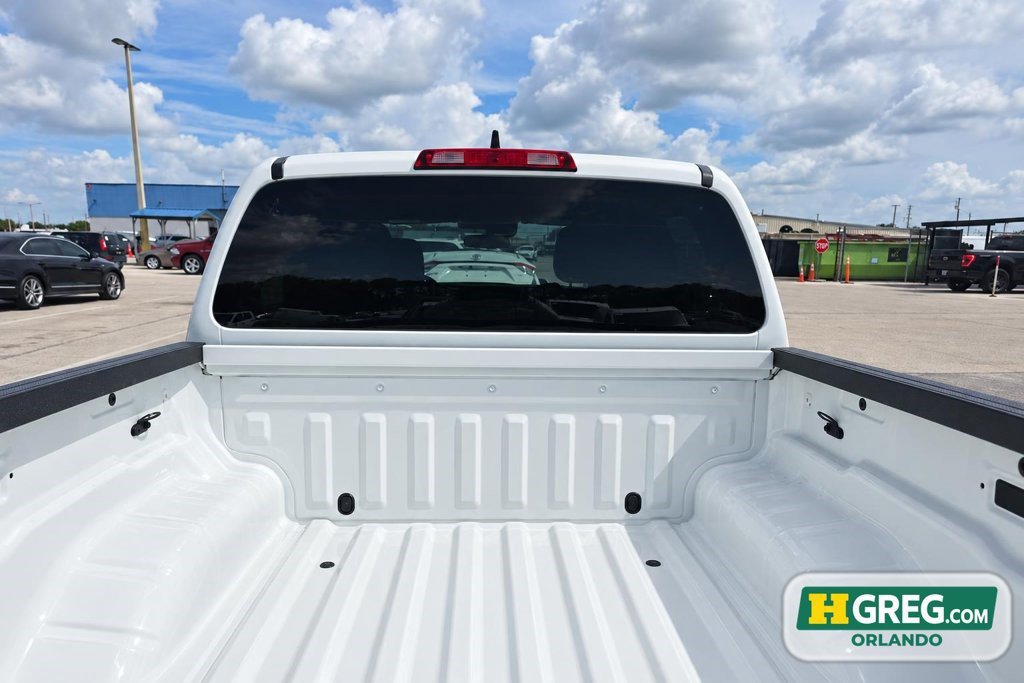 Used 2023 Nissan Frontier SV w/ Midnight Edition Package RWD image 17