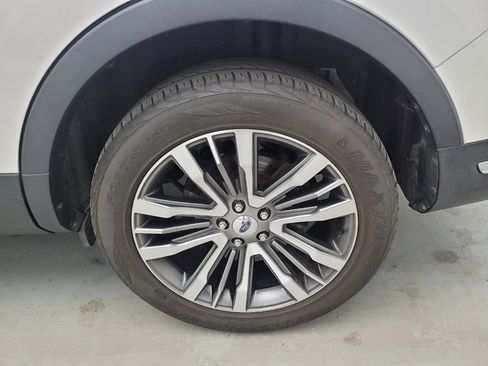 Used 2018 Ford Explorer Platinum AWD/4WD image 31