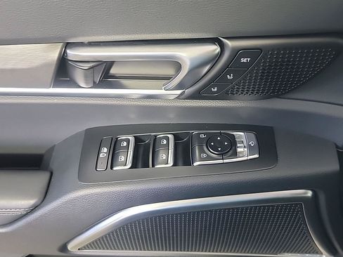 Certified 2025 Kia Telluride SX Prestige X-Line AWD/4WD image 39