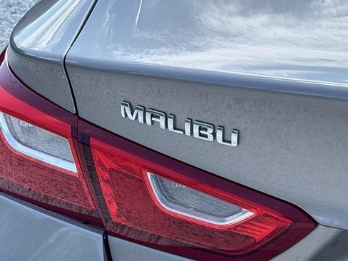 Used 2024 Chevrolet Malibu LT FWD image 5