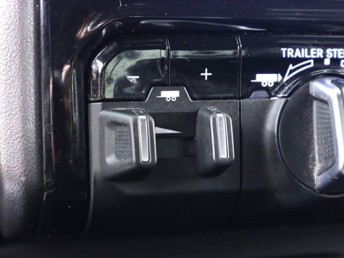 Used 2021 RAM 1500 Big Horn image 27