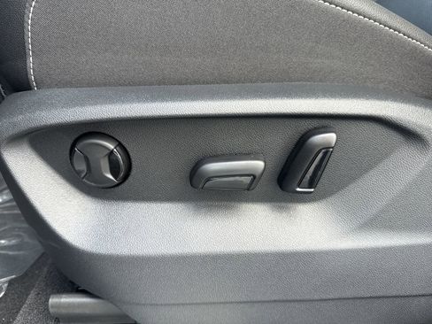 New 2026 Volkswagen Atlas SE image 14