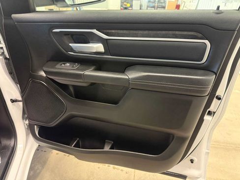 Used 2023 RAM 1500 Big Horn AWD/4WD image 28
