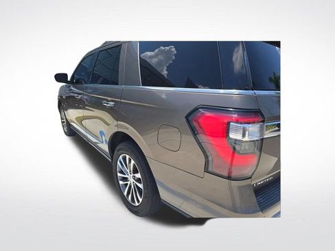Used 2018 Ford Expedition Limited AWD/4WD image 3