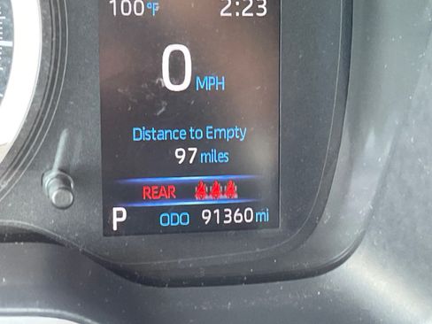 Used 2020 Toyota Corolla SE FWD image 11