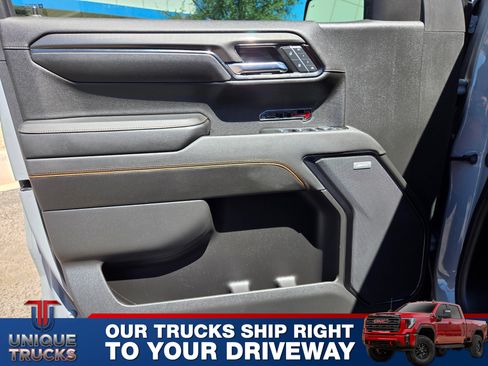 Used 2024 GMC Sierra 1500 AT4 w/ Technology Package AWD/4WD image 14