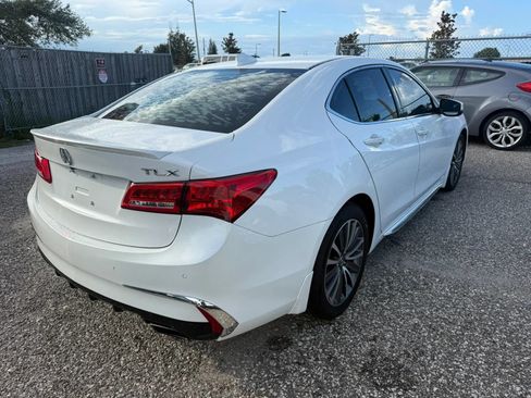 Used 2018 Acura TLX w/ Advance Package FWD image 4