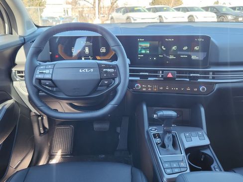 New 2026 Kia Sportage EX image 11