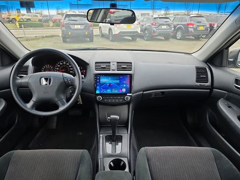 Used 2005 Honda Accord LX image 14