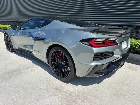 Used 2024 Chevrolet Corvette Z06 w/ LPO, Roadside Safety Package RWD image 3