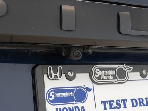 Used 2024 Honda Pilot EX-L image 10