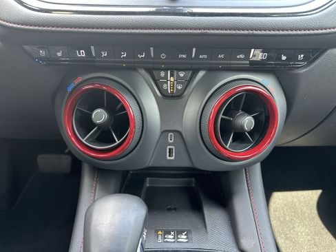 Certified 2023 Chevrolet Blazer RS w/ Enhanced Convenience Package FWD image 35
