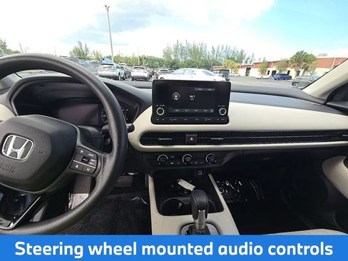 Used 2024 Honda HR-V LX image 12