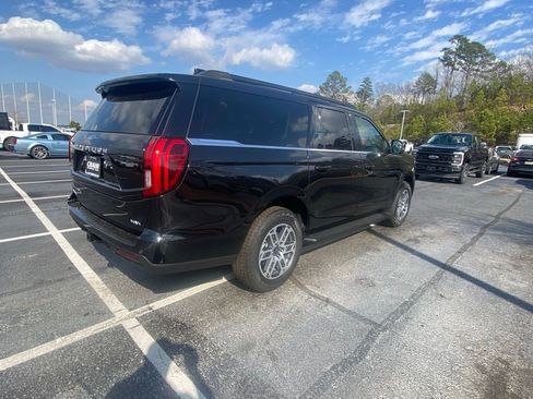 New 2026 Ford Expedition Max Active image 7