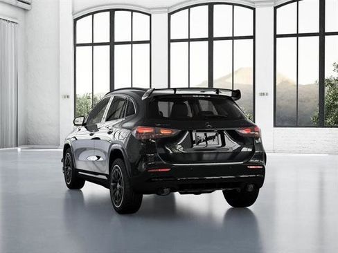 New 2026 Mercedes-Benz GLA 35 AMG 4MATIC image 26