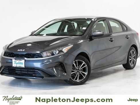 Used 2024 Kia Forte LXS FWD image 1