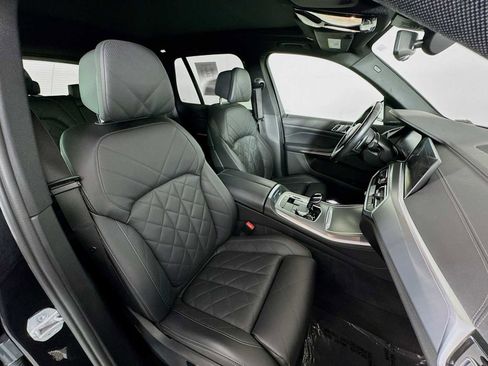 Used 2023 BMW X5 M50i w/ Climate Comfort Package image 29