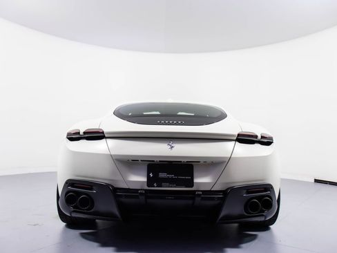 Certified 2022 Ferrari Roma image 21