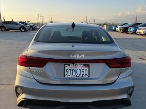 Used 2024 Kia Forte LXS image 7
