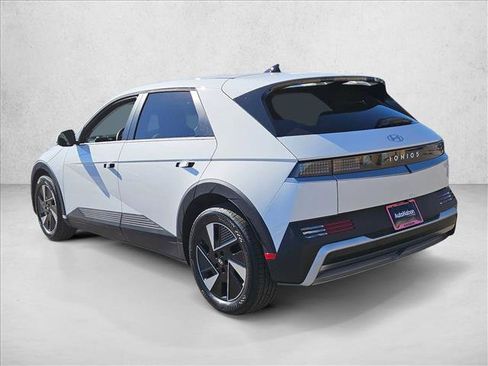 New 2026 Hyundai Ioniq 5 SEL image 7