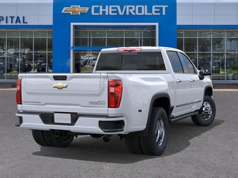 New 2026 Chevrolet Silverado 3500 High Country w/ High Country Premium Package AWD/4WD image 4