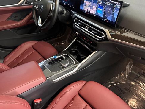 Certified 2023 BMW i4 eDrive35 RWD image 32