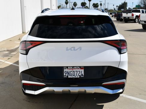 Used 2024 Kia Sportage SX image 7