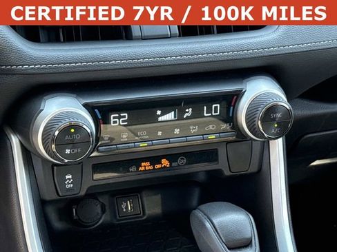 Used 2025 Toyota RAV4 LE AWD/4WD image 21