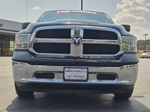 Used 2024 RAM 1500 Classic SLT AWD/4WD image 8