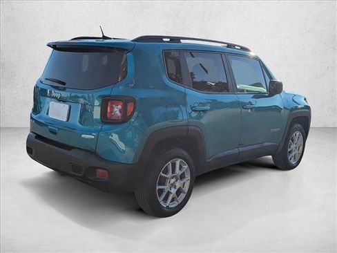Used 2022 Jeep Renegade Latitude w/ Convenience Group image 5