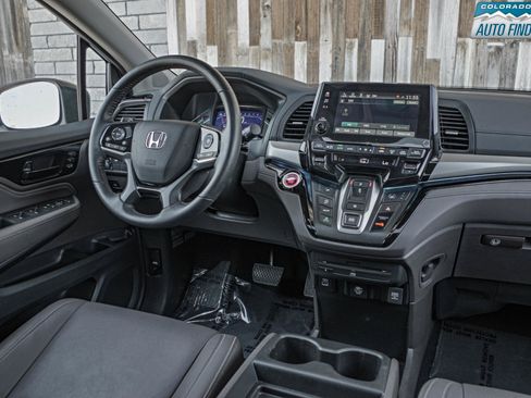 Used 2024 Honda Odyssey Touring image 14