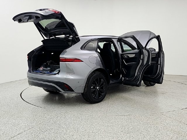 New 2026 Jaguar F-PACE R-Dynamic S AWD/4WD image 11