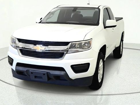 Used 2018 Chevrolet Colorado LT RWD image 3