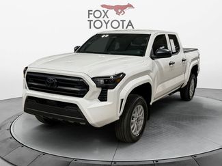 Used 2025 Toyota Tacoma SR w/ SR Upgrade Package AWD/4WD video 1