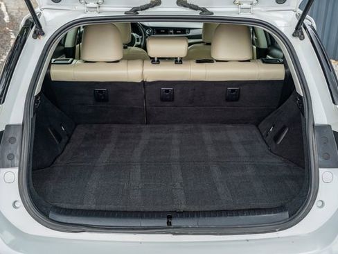 Used 2011 Lexus CT 200h Premium FWD image 14