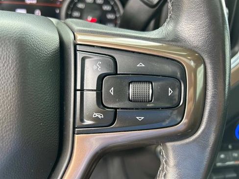 Used 2021 Chevrolet Silverado 1500 High Country w/ Technology Package image 35