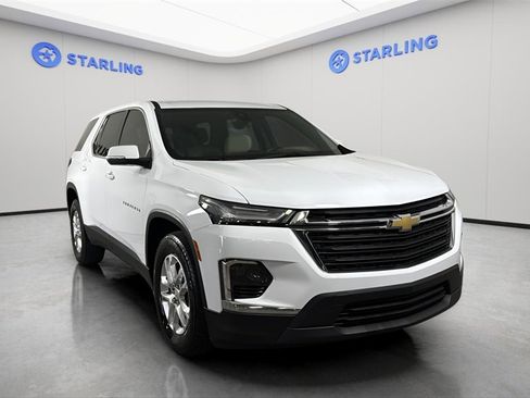 Certified 2023 Chevrolet Traverse LS w/ Safety Package image 14