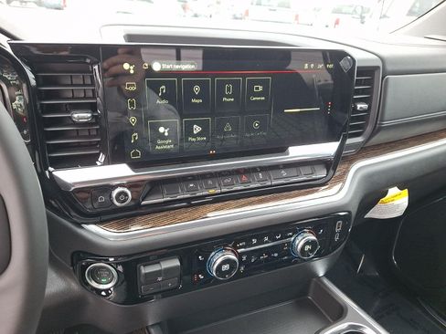 New 2026 GMC Sierra 1500 Elevation w/ Preferred Package AWD/4WD image 9
