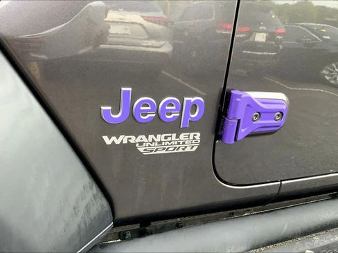 Used 2020 Jeep Wrangler Unlimited Sport S image 9