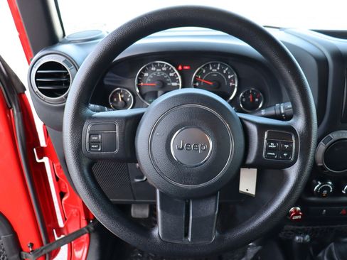 Used 2016 Jeep Wrangler Unlimited Sport image 27