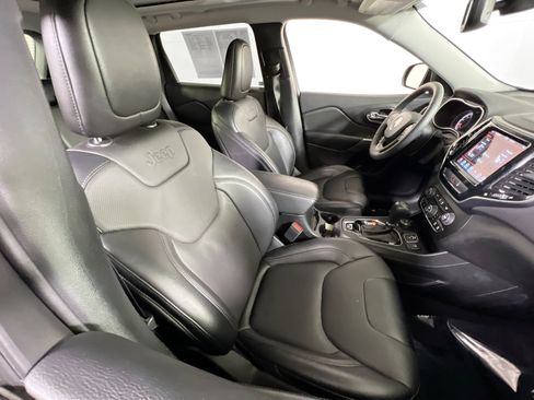 Used 2022 Jeep Cherokee Limited image 27