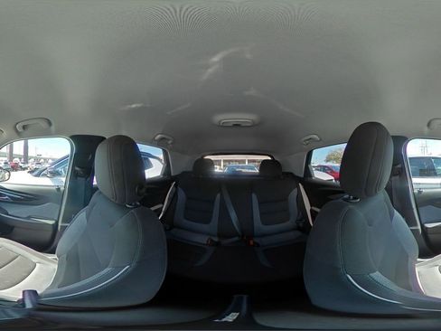 Used 2025 Chevrolet TrailBlazer LT FWD image 35
