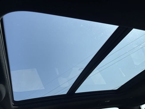 Used 2025 RAM 1500 Laramie w/ Laramie Southwest Edition image 37