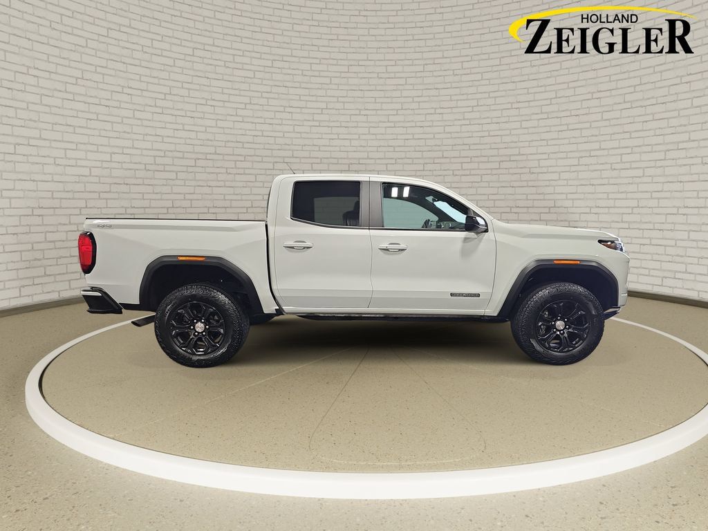Used 2024 GMC Canyon Elevation w/ Convenience Package AWD/4WD image 4