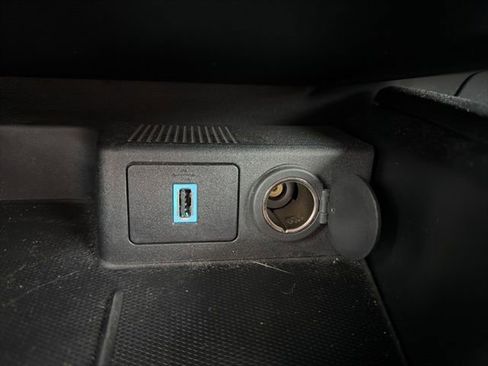 Used 2020 Ford Escape SEL image 35