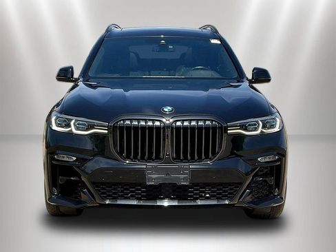 Used 2022 BMW X7 M50i w/ Dynamic Handling Package AWD/4WD image 2