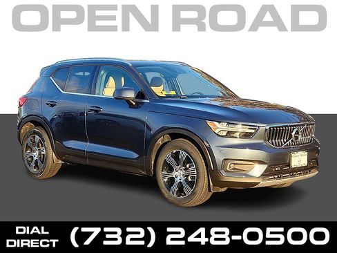 Used 2021 Volvo XC40 T5 Inscription w/ Protection Package Premier image 1